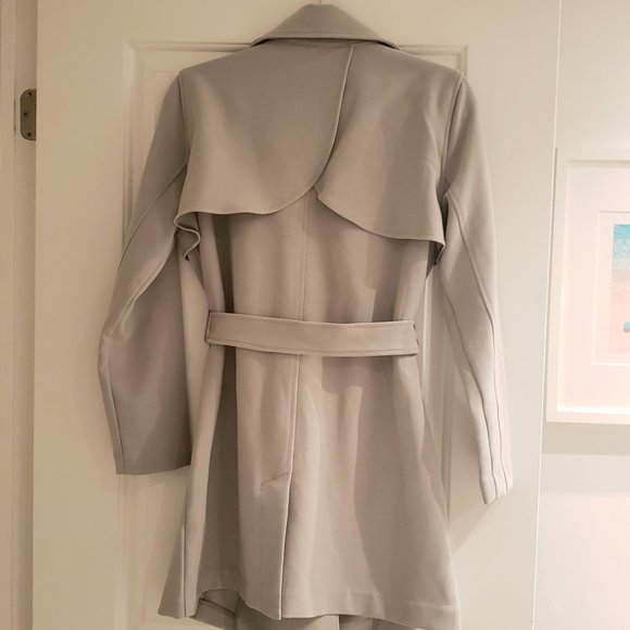 Abercrombie & Fitch Drapey Trench Coat in Mint - Picture 5 of 9